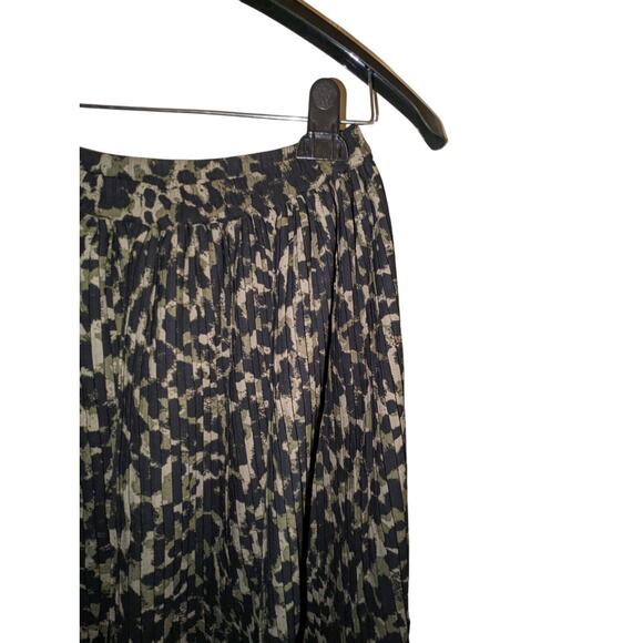 H&M Women's Small Pleated Brown Black Animal Print Skirt Flared Leopard Chic - Picture 10 of 11